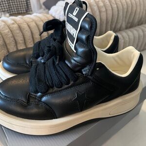 Converse x Rick Owens DRKSHDW
Model: TURBOWPN Ox (Low Top) size 8 streetwear